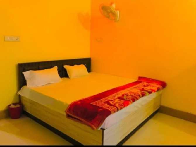Oyo 81347 Amantran Hotel And Restaurant Kanpur Ngoại thất bức ảnh